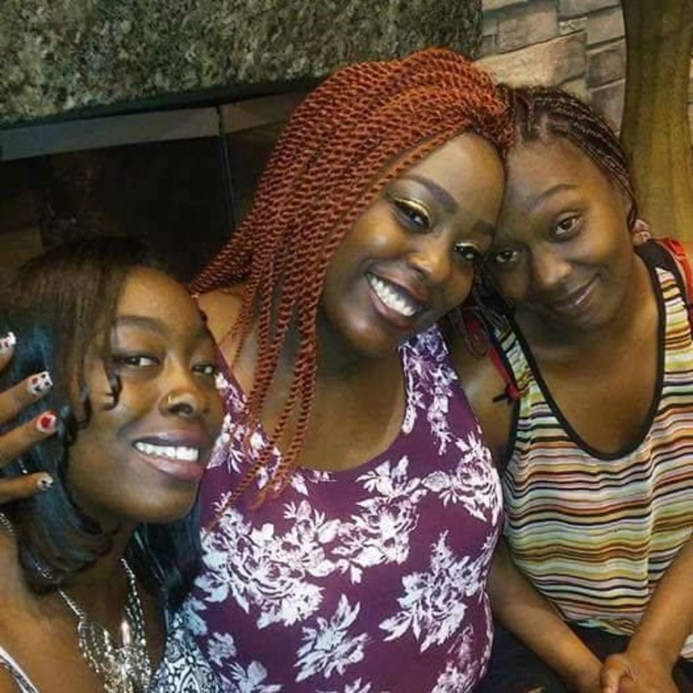 Meet your Posher, Lashawnda